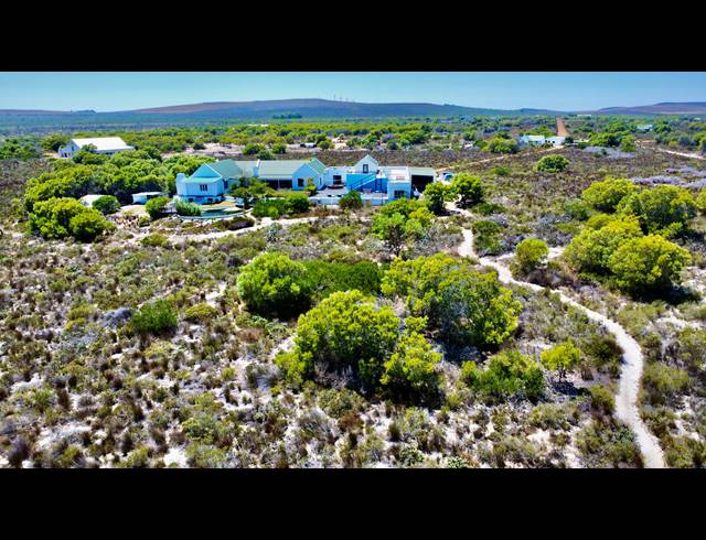 100,000M² FARM FOR SALE IN YZERFONTEIN RURAL